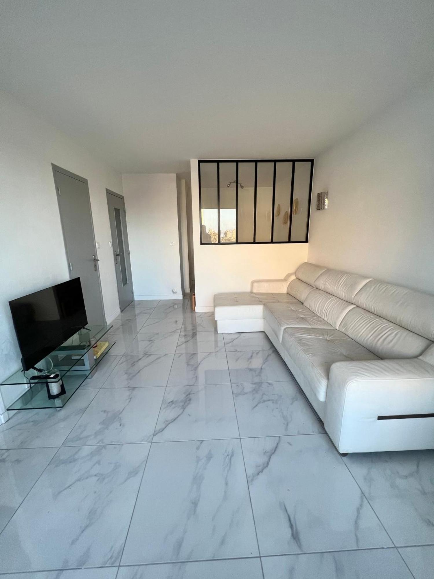 Studio 4 Couchages A 12 Min De La Plage A Pied Avec Wifi, Le Parking Est En Option アンティーブ エクステリア 写真